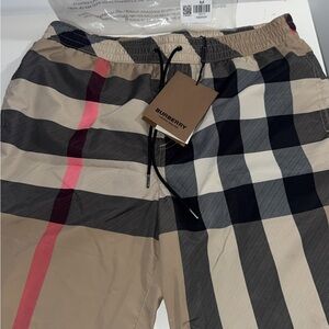Burberry short for men